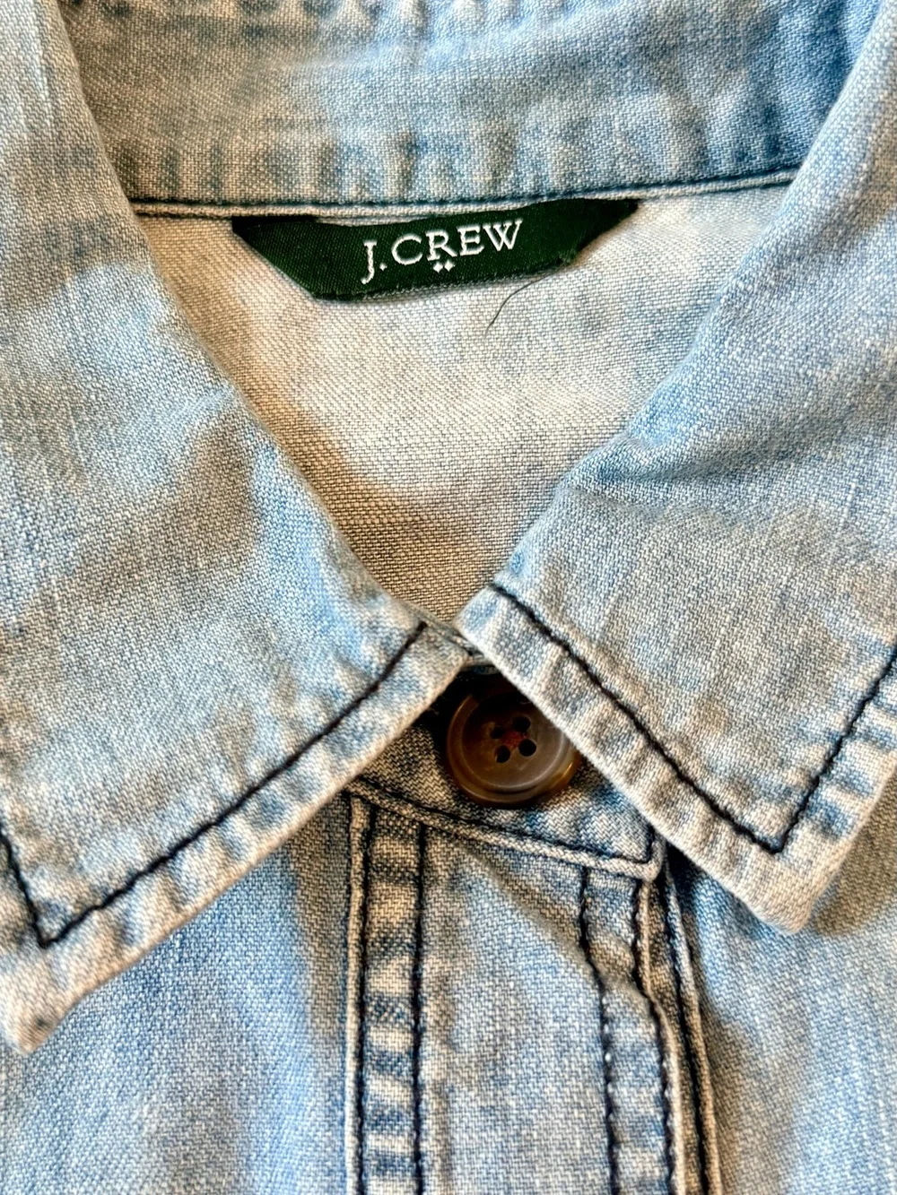 J.Crew - Chambray Utility Jacket - M - Light Wash Indigo